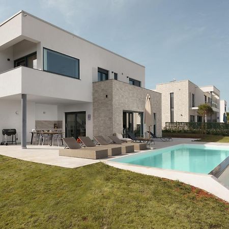 Sea View Villa Cala Royal Krnica Ngoại thất bức ảnh
